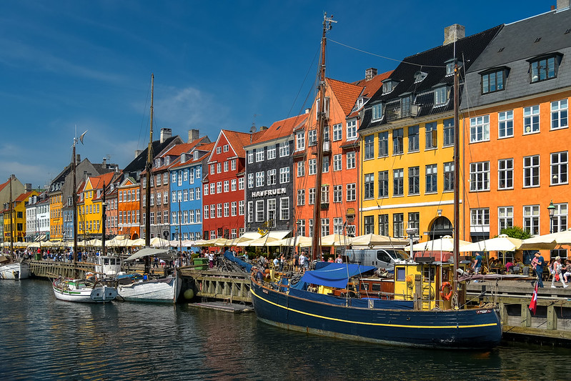 Fakta Menarik Denmark Sebagai Negara Paling Bahagia