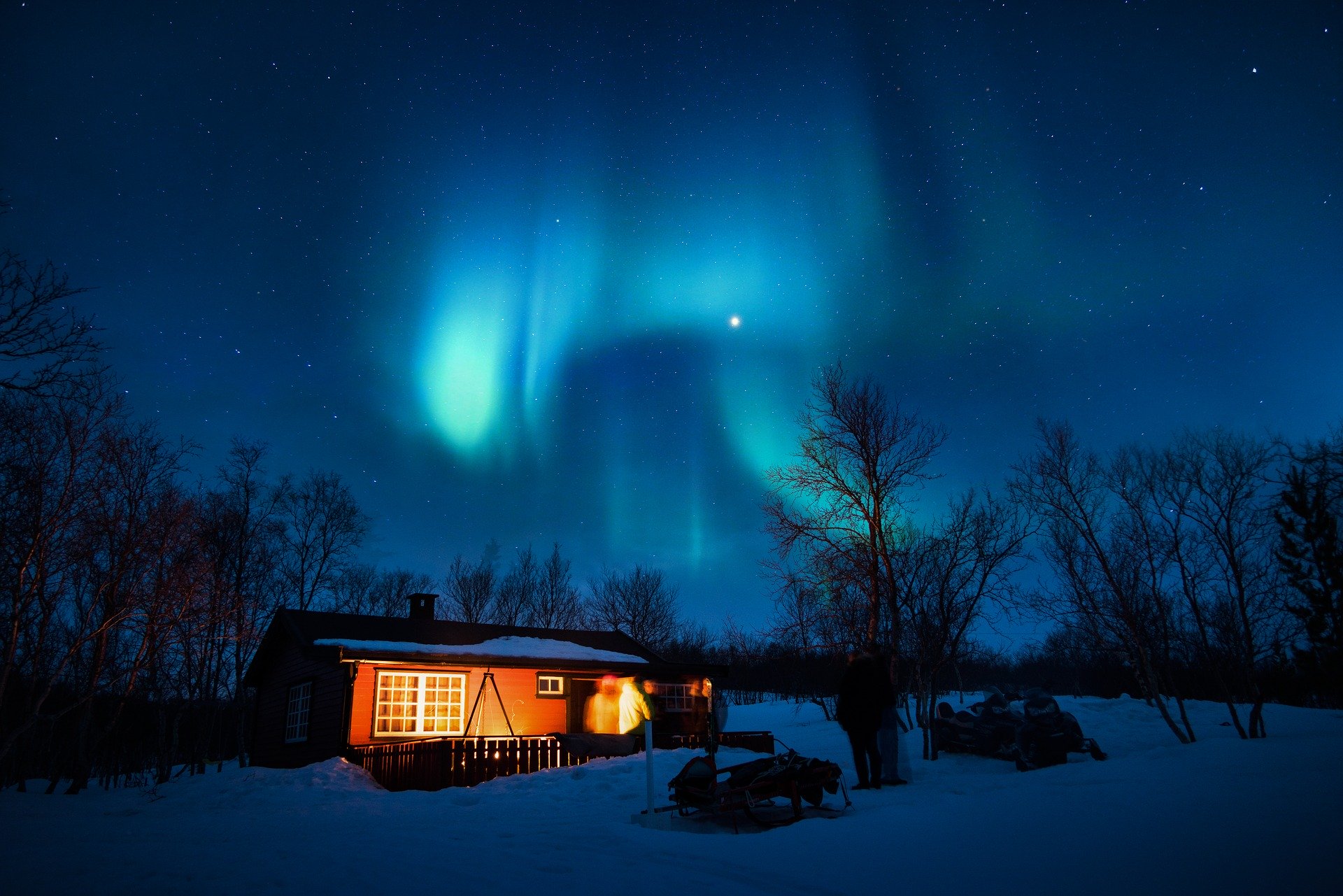 Intip Waktu Terbaik Melihat Aurora di Iceland