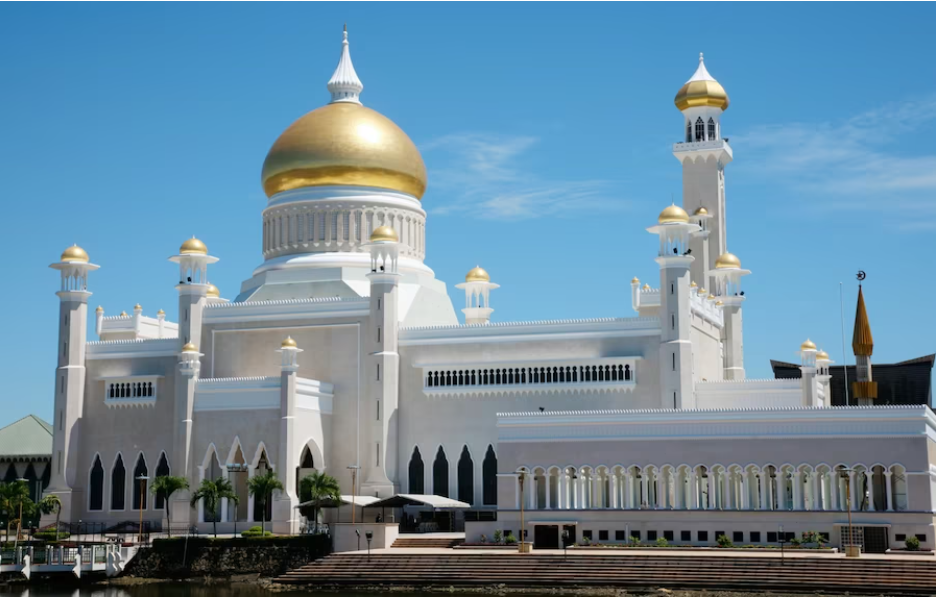 8 Masjid Termegah di Dunia untuk Wisata Religi