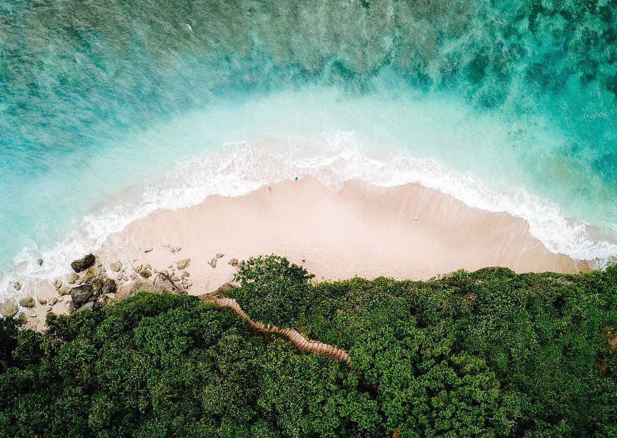 Green Bowl Beach Surga Tersembunyi di Selatan Pulau Bali