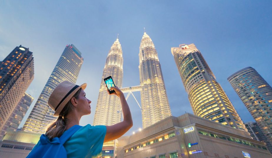 eSIM Malaysia Solusi Traveling ke Malaysia dengan Praktis