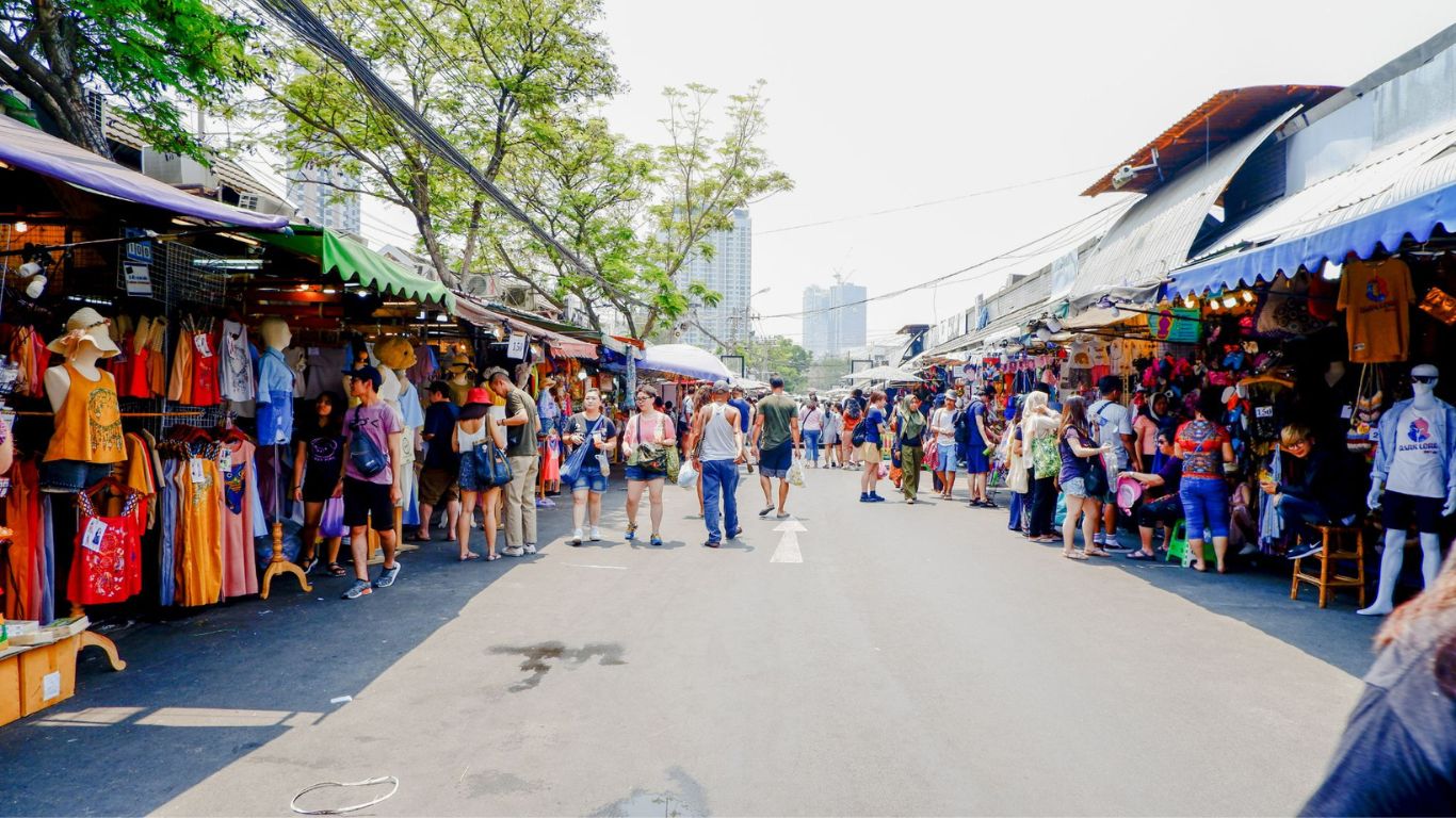 7 Tempat Belanja Murah di Bangkok, Thailand