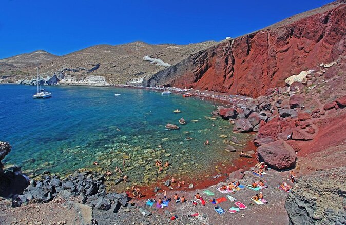 red beach santorini